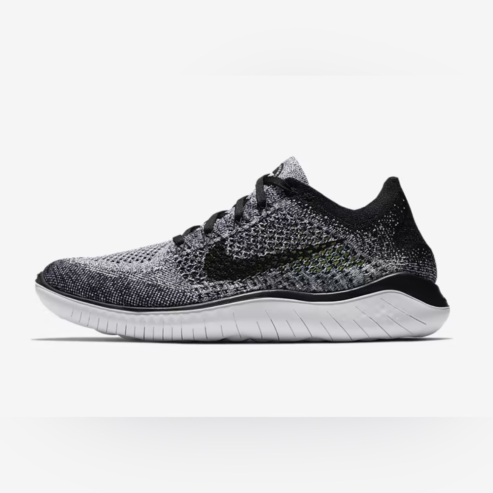 Nike FREE RN FLYKNIT women’s size 9.5 gentle use super clean!